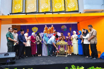 Buka Festival UMKM Portal Ramadhan 2026, Wali Kota Baubau : UMKM Tulang Punggung Ketahanan Daerah
