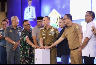 Sultra Investment Summit 2025, Gubernur Sultra : Jaga Investasi  Untuk Kesejahteraan Rakyat