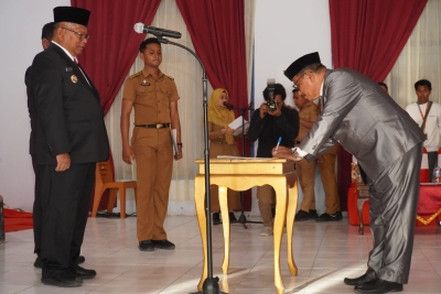 Bupati Adios Rotasi dan Lantik Pejabat Eselon II Busel