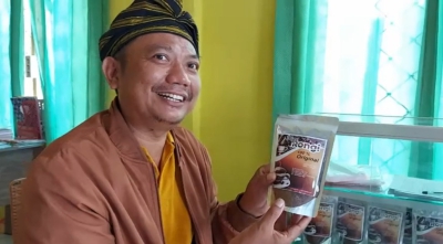 Fajar Ishak Promosikan Produk Unggulan UMKM di Kepton